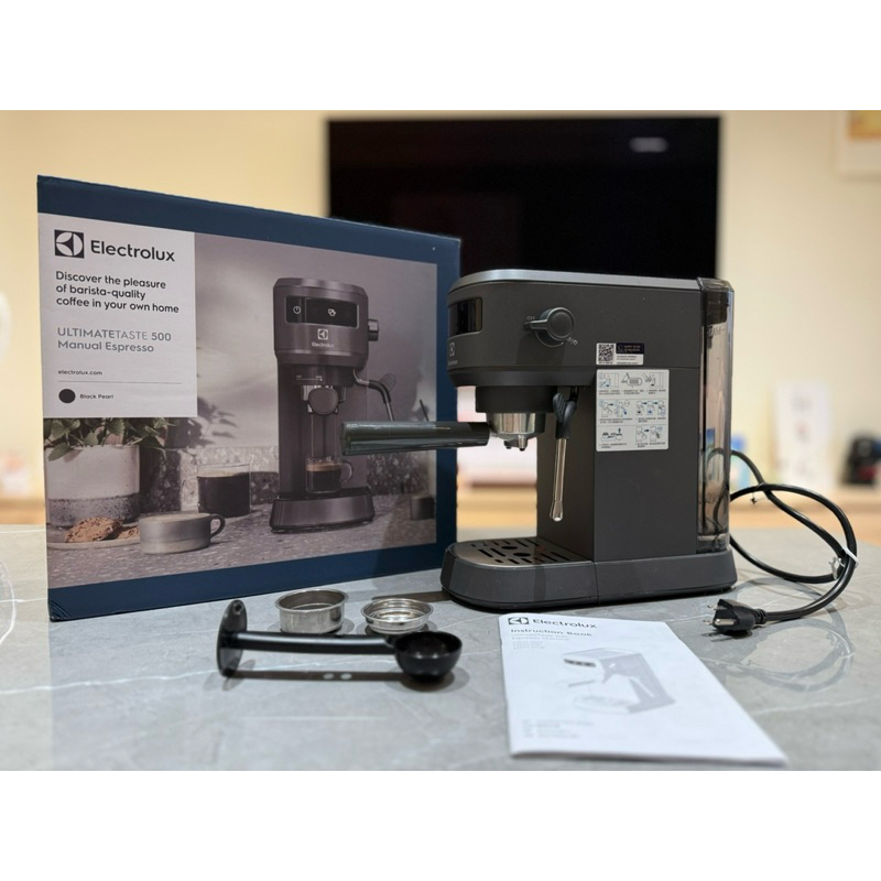 二手 【Electrolux 伊萊克斯】極致美味500半自動義式咖啡機（珍珠黑觸控式）E5EC1-51MB