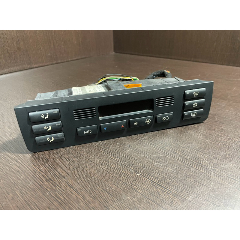 寶馬 BMW E46 冷氣 空調控制 面板 模組 電腦 料號：64116914009 編號：SB0172