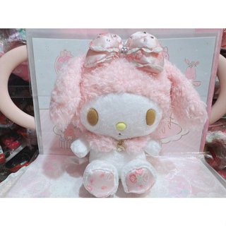 ♥小公主日本精品♥ 現貨絕版 美樂蒂 施華洛世奇聯名 玫瑰項鍊娃娃 布偶 玩偶 擺飾 收藏~8
