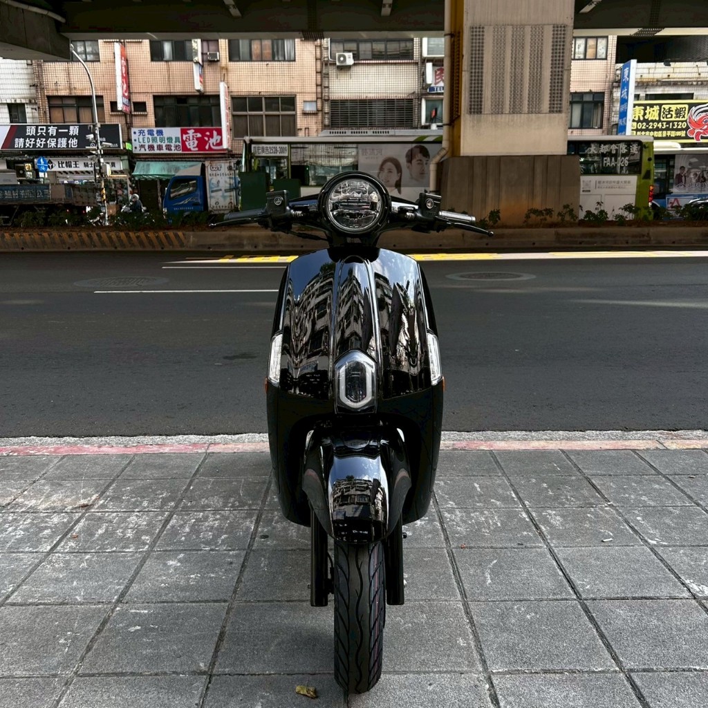 (貳輪嶼二手機車-新北中和店) 2020年 MANY125雙碟#8623