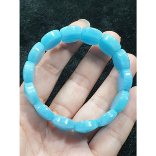 海藍寶手排，色澤美麗，好心情招財佳