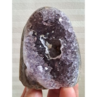 烏拉圭紫水晶、紫晶鎭、拇指晶鎭，玻璃體晶體，咖啡色瑪瑙邊，晶體超閃亮，方便掛手珠手排消磁