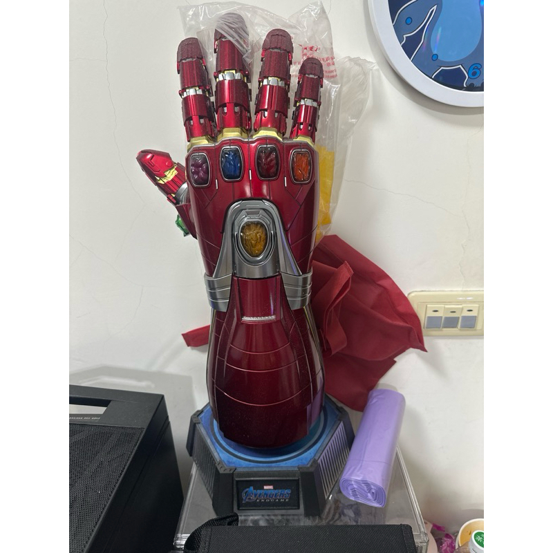 Hot toys LMS007 1:1 鋼鐵人 無限手套