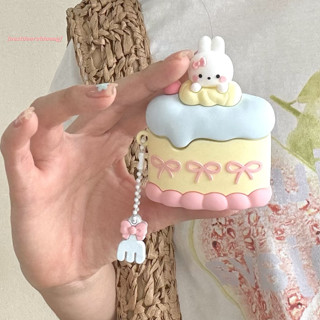 可愛立體趴趴兔子蛋糕 矽膠軟殼 配叉子掛件 適用蘋果AirPods 1 2 3代 4代 Pro/Pro2 藍牙耳機保護套