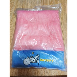 可愛正版史努比粉紅色三用枕頭 snoopy暖手枕 粉紅午睡枕 小枕頭 史努比坐墊靠墊 巨蛋百貨公司來店禮 多重幸福三用枕