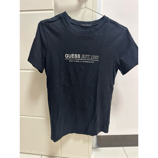 Guess黑色短袖T恤