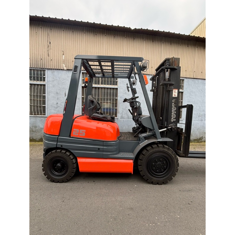 豐田6代2.5噸柴油堆高機0936976111徐先生
