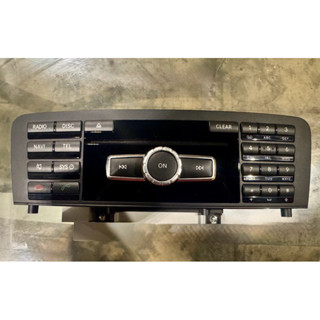 Mercedes Benz w204 賓士 原廠主機含螢幕 功能正常