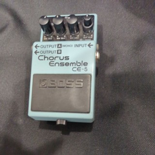 Boss CE5 電吉他chorus效果器 和聲效果器