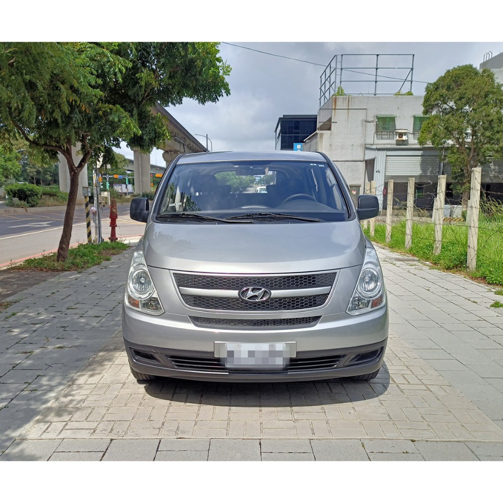 2011 現代 STAREX 市場稀有九人座 商務露營載貨出遊都好用 ~ 中古車二手車國產車進口車休旅車掀背車認證車商用