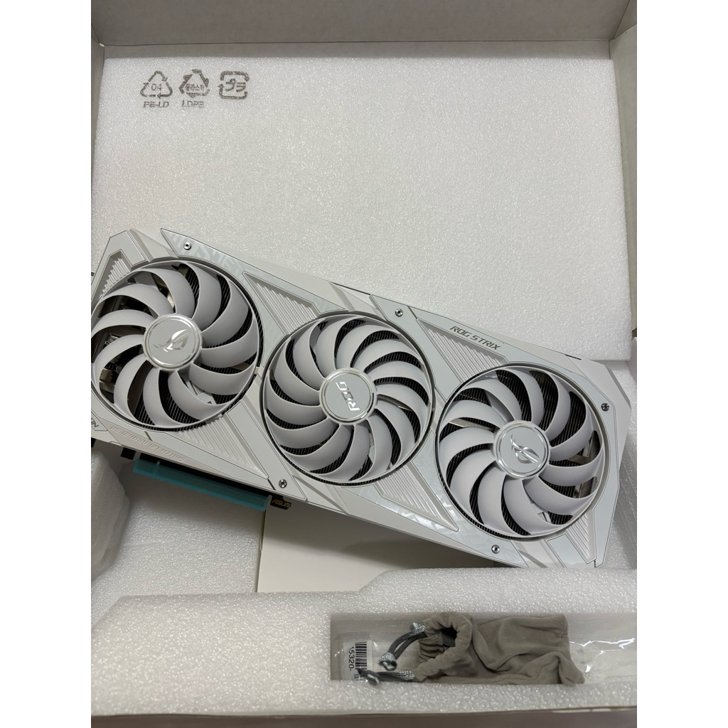 全場最便宜 華碩Rog RTX3090 全白ROG-STRIX-RTX3090-O24G-WHITE