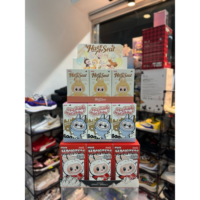 【Junshoes嘉義實體店面】現貨商品POP MART LABUBU 馬卡龍 坐坐 可樂 單盒/一中盒