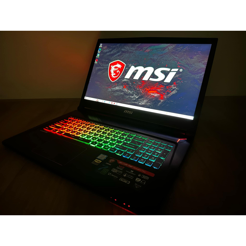 MSI微星電競輕薄17.3吋筆電I7 7700HQ,GTX1060-6G,16G Ram,256G SSD+2TB