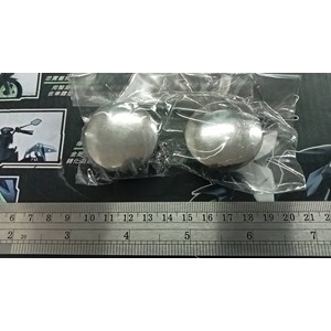 國民車旺旺9228-KAWASAKI/川崎 B1/B2/B3-125 後搖臂叉孔白鐵皮蓋子.全新品.2個1組價.