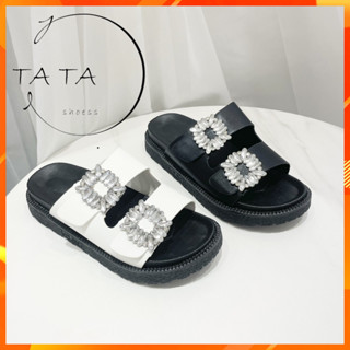 TATA【現貨➕預購】黑白簡約 夏季水鑽釦皮帶拖鞋 厚底拖鞋 外出鞋平底拖 方形水鑽設計 一字拖兩板拖鞋