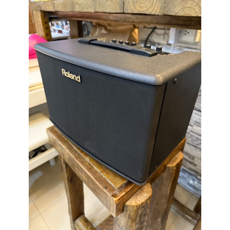[爵士貓二手樂器格子舖］Roland AC-40 電吉他/木吉他專用音箱、售價9000元