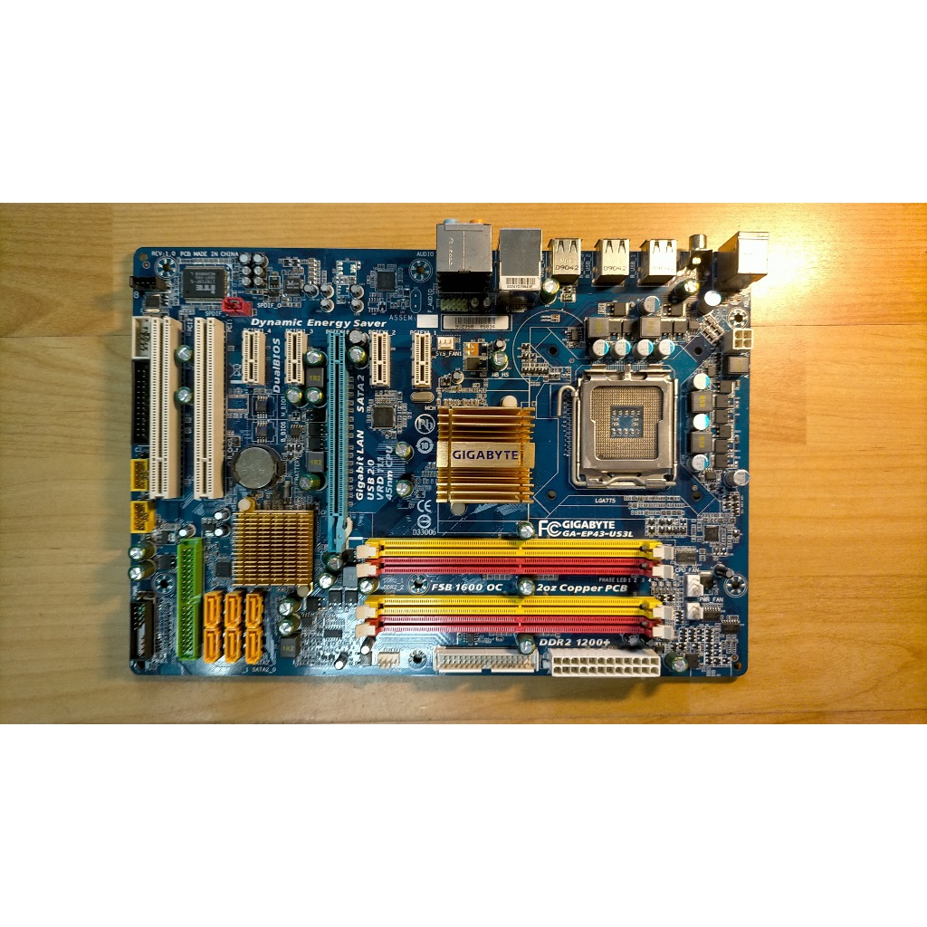 A.P5/S775主機板-GA-EP43-US3L DDR3雙通道 45奈米 全固態電容及亞鐵鹽芯 直購價450