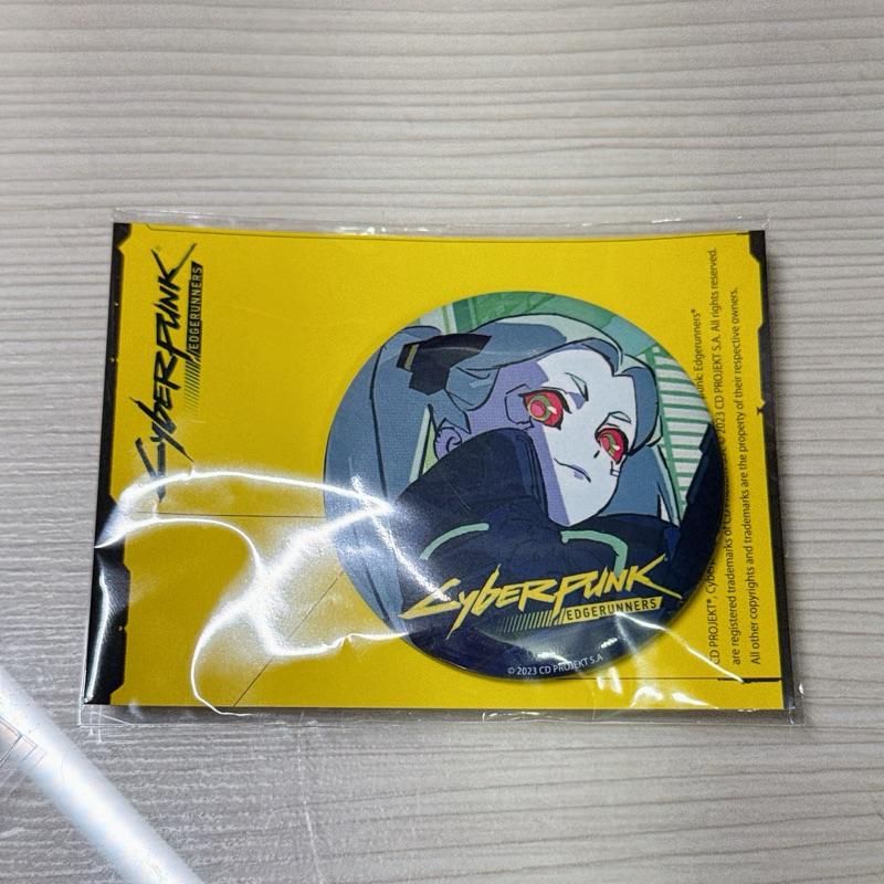 電馭叛客：邊緣行者 蕾貝卡 Rebecca 56mm徽章