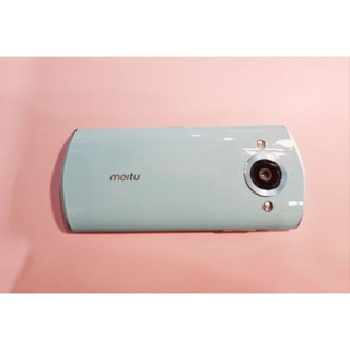 美圖秀秀手機 M4 夜間自拍神器