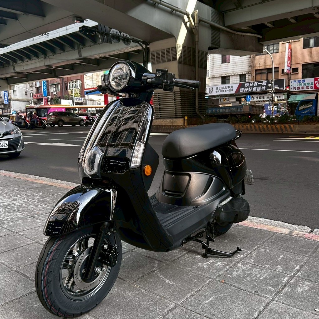 2020年 MANY 125 雙碟 #8623 新北中和 二手機車