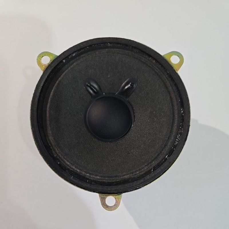 65mm 2.6吋 8歐姆/ 1瓦 全音域小喇叭單體，音質清亮細膩，適合做音響實驗的好教材
