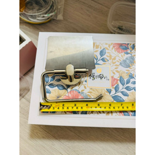 Caesar 凱撒衛浴 附蓋衛生紙架 滾筒衛生紙專用架