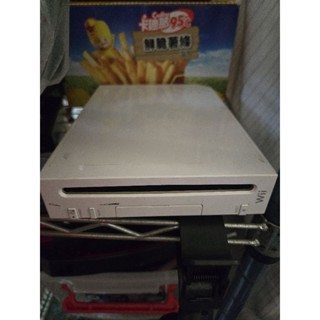 Wii 主機 RVL-001（USA）2006 功能不知！（無相關配件！）物況不錯！不知有無改機！