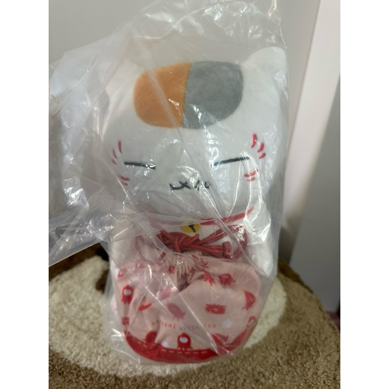 全新～日本🇯🇵一番賞～夏目友人帳 貓咪老師的滿腹便當 A賞  貓咪老師吃東西玩偶 福袋可放東西 貓咪老師抱便當袋毛絨娃娃