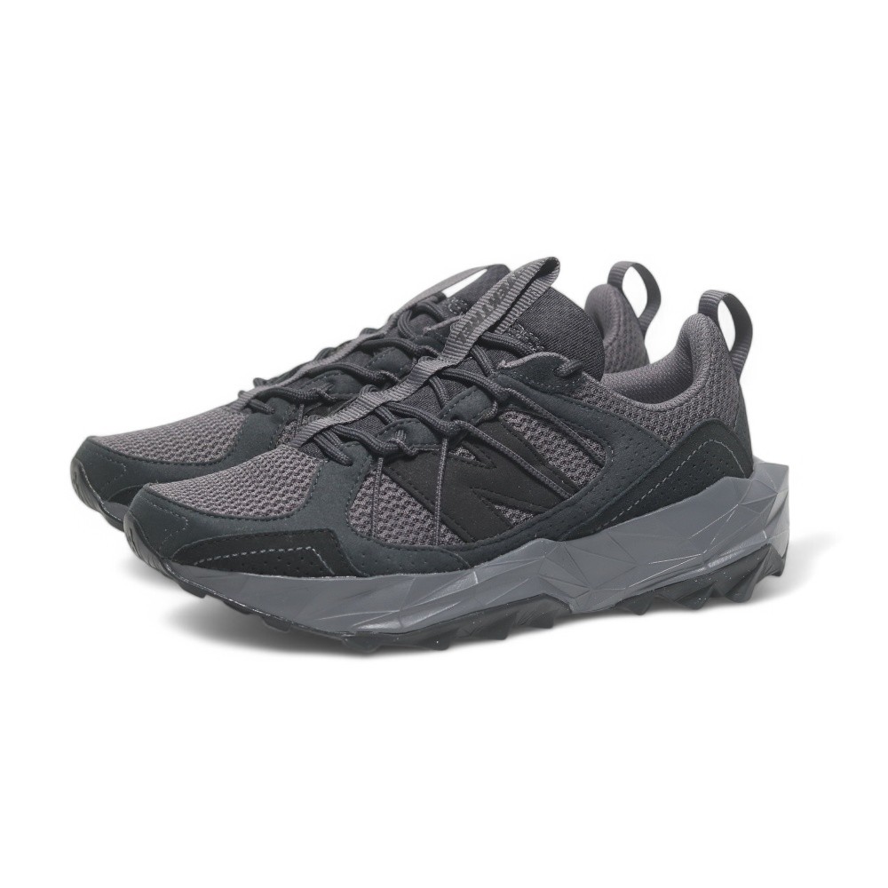 NEW BALANCE 慢跑鞋 TEKTREL 全黑 寬楦 越野鞋 女 WTTTRSLK
