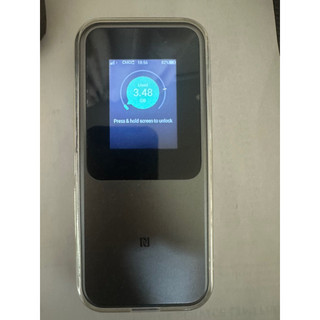 [5g分享器］中興zte u50 pro 國際版 隨身wifi 帶殼帶保護膜 裸機 可鎖頻段 二手