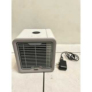 桌上型USB 水涼扇/冰涼水冷扇/桌扇/水冷冰涼扇 掌上型風扇 風扇 二手狀況良好