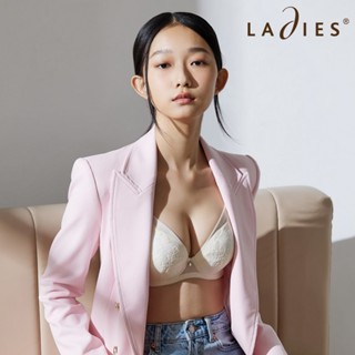 蕾黛絲-Take a bite蘋果肌靠過來B-E罩杯內衣 奶油起司白 | D27-331 GB