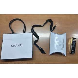 CHANEL香奈兒小紙袋 附黑色緞帶及相關包裝