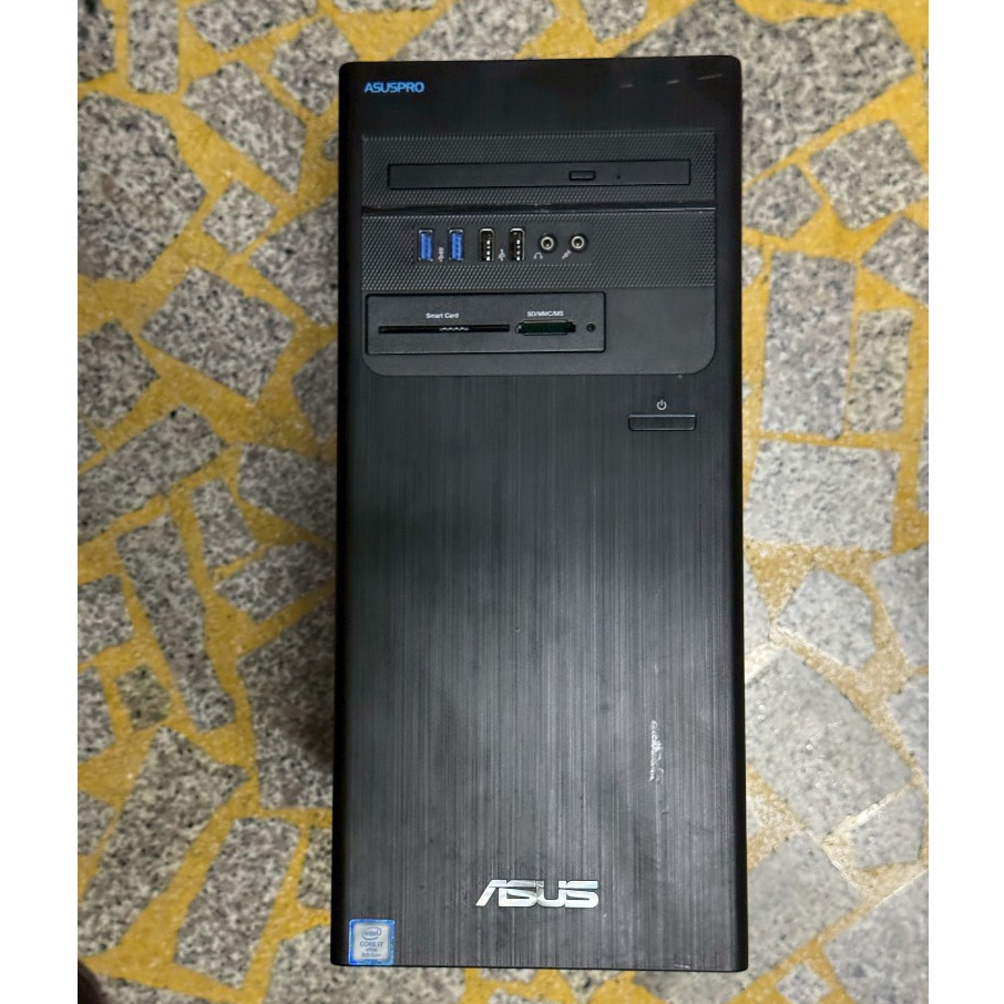 二手主機 核心i7-8700 16G記憶體 無硬碟