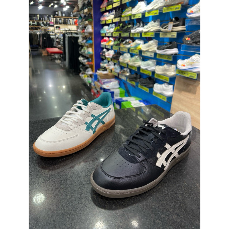 ASICS SKYHAND OG 男女款 正常楦 休閒鞋 1203A451-002 黑 1203A451-102 米白綠