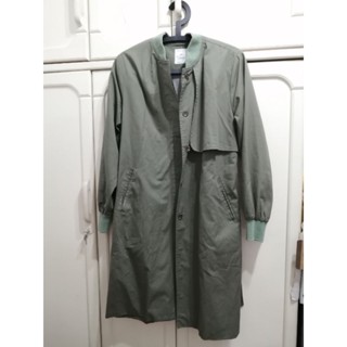 專櫃 E-wear 軍綠色 長版 風衣 夾克 外套 薄款 二手 附腰帶