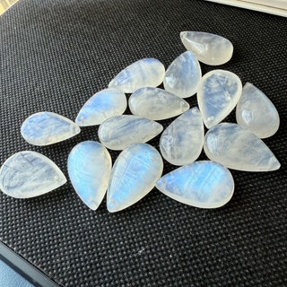 天然原礦–奶油體印度料大光暈 藍月光石 15-17mm 水滴造型【吊墜孔】ღ裸石吊墜ღ手工DIY手鏈/腳鍊/耳環/戒指/