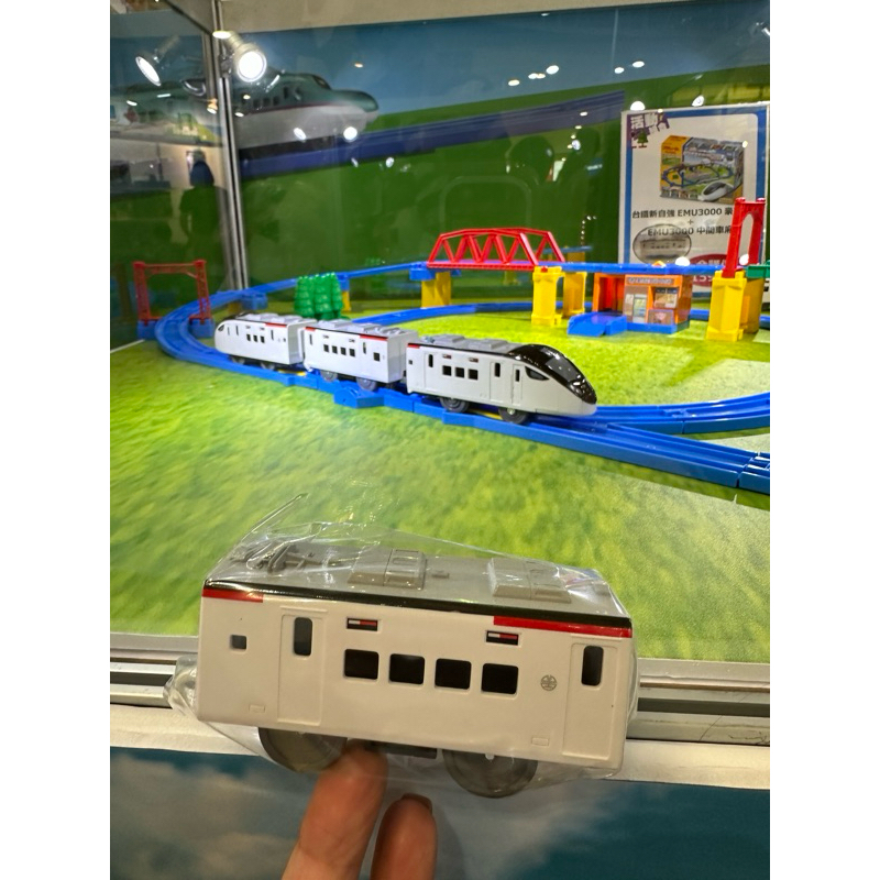 【現貨】PLARAIL火車 展場限定 台鐵新自強EMU3000中間車廂 多美車 列車 PLARAIL鐵道王國 中間車廂