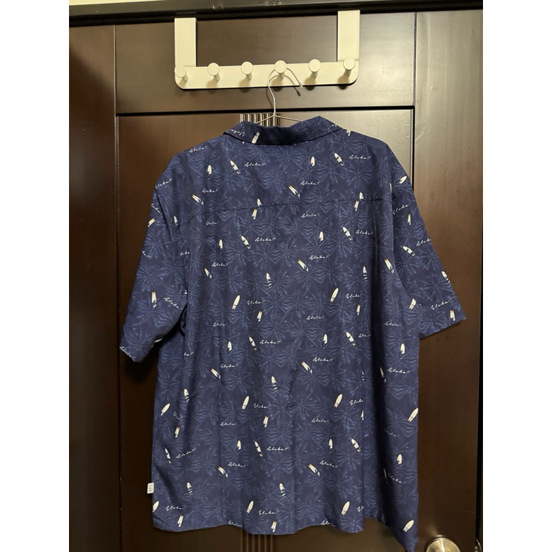 //二手衣物//LIFE 8 短袖襯衫 衝浪板 深藍色 L-XL