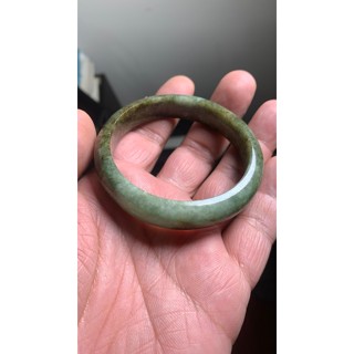 豆種翡翠手鐲，戴著出門光是高貴感就值回票價，撿便宜-低價釋出！