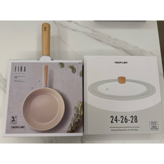 ［全新］-NEOFLAM FIKA鑄造炒鍋26cm + Neoflam 24-26-28公分 木紋蓋珠 FIKA 鍋蓋