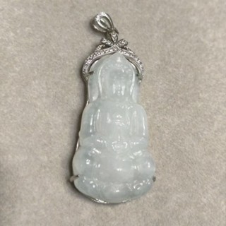 玉貴人…天然冰糯種觀世音菩薩 觀音翡翠玉墜，特價.