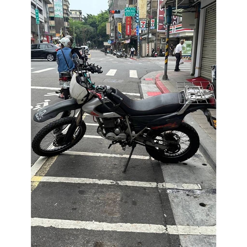 車主自售 // 哈特佛 VR150 越野車 越野機車 檔車 復古機車 hartford 林道車 (停牌零件車)