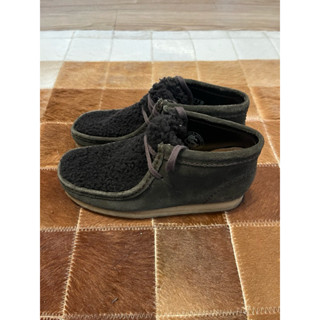 clarks Wallabee 咖啡色毛毛袋鼠鞋24cm
