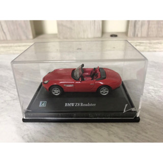 二手模型車便宜賣50，附上壓克力盒