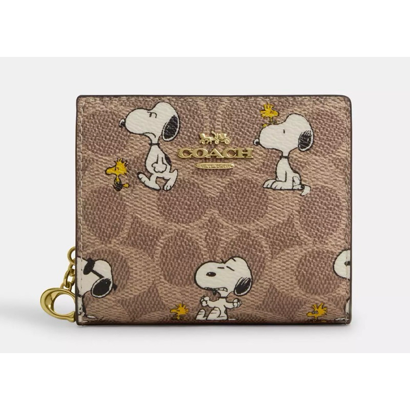 💕現貨新品上市📸💕～美國🇺🇸coach x peanuts snoopy人物短夾💕