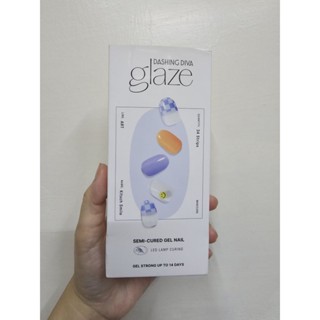 DASHING DIVA glaze凝膠美甲貼-微笑天堂／丁香紫霧