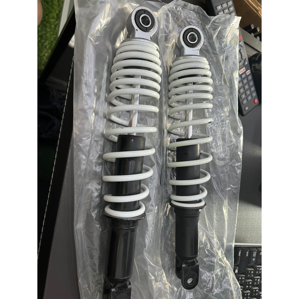 [二手］新名流 150 原廠拆車 避震器 2隻一套