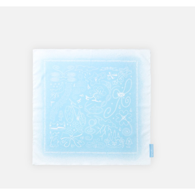 [ 代購 ] Hearts2Hearts The Chase BANDANA BLUE VER. 方巾 官方周邊