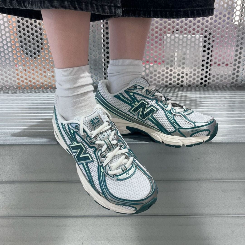 スニーカー New Balance SNEAKER (U740WN2) 大特価・新品 ニューバランス U740WN2 スニーカー ホワイト 740